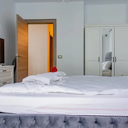 Alezzi Sylver 1 Appartement *